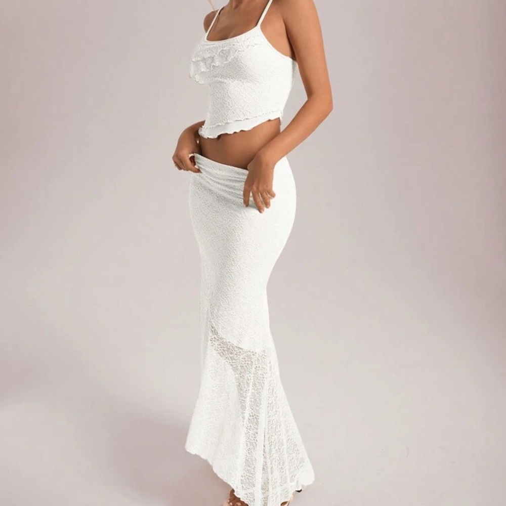 White 2-piece set - Picture 3 of 9